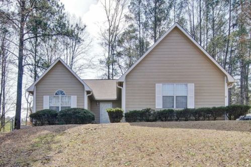 2895 Silver Maple Ct, Rex, GA 30273-2354
