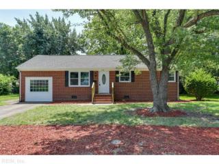 242 Bannon Ct, Hampton, VA 23666-3707