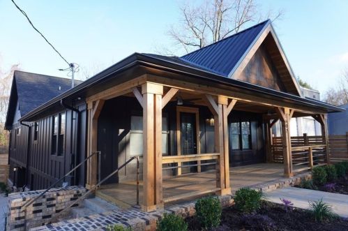 1602 Lakewood Ave, Atlanta GA  30315-5224 exterior