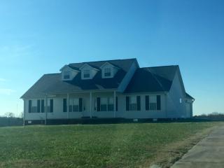 717 Timberlake Wildersville Rd, Lexington, TN 38351-8525