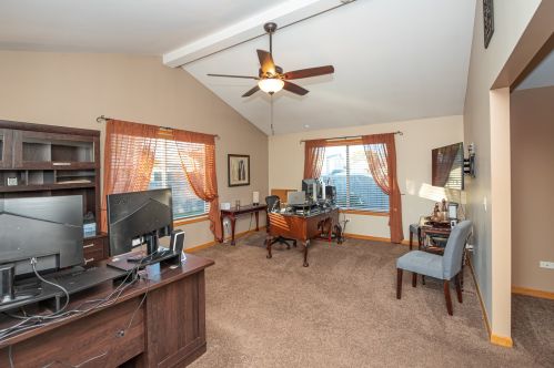 1307 Howland Dr, Joliet IL  60431-6077 exterior
