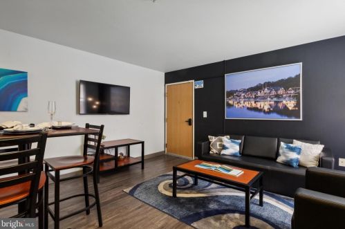 1610 15th St, Philadelphia, PA 19121-3402