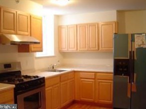 535 10th St, Philadelphia PA  19147-0012 exterior