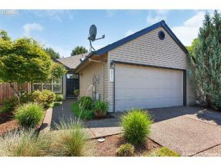 8883 Iowa Dr, Tualatin, OR 97062-7163
