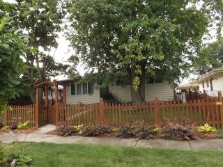 1820 Gideon Ave, Beach Park, IL 60099-1619