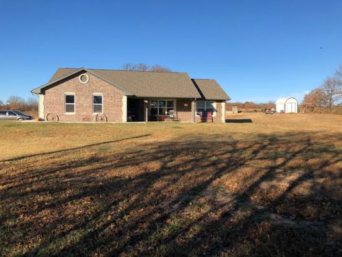 999 Ashton Rd, Ardmore, OK 73401