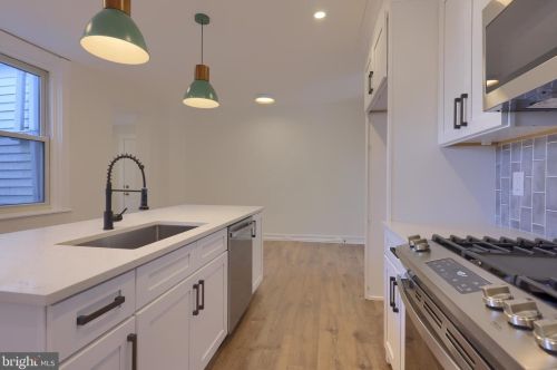 21 Mary St, Lancaster PA  17603-3424 exterior