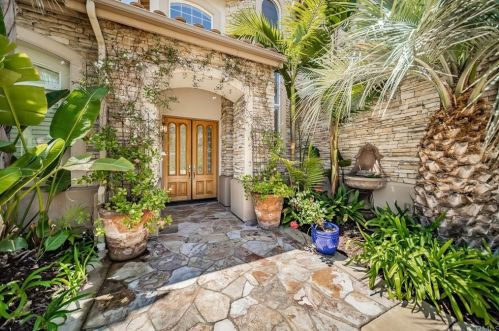 2824 Rancho Costero, Carlsbad, CA 92009-2104