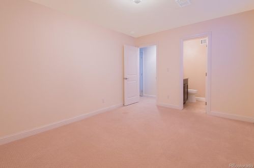 8592 Iliff Dr, Denver CO  80231-3807 exterior