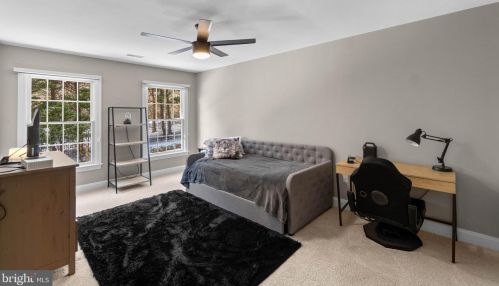 944 Old County Rd, Severna Park MD 21146-4817 exterior