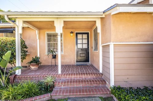 1704 Edna Dr, Santa Ana CA 92706-2424 exterior