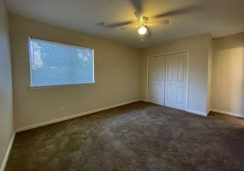 2131 Bowie Dr, Carrollton TX 75006-7604 exterior