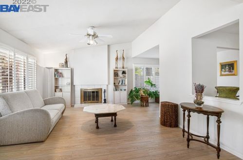 2556 Via Espada, Pleasanton, CA 94566-5844