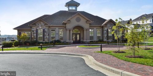 13509 Moonlight Trail Dr, Silver Spring MD 20906-6700 exterior