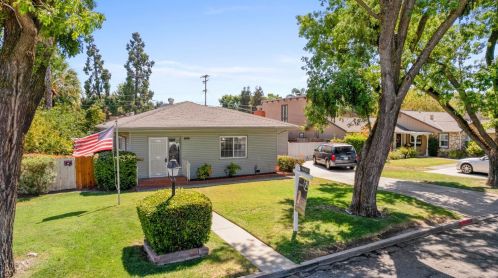 1432 Marshall St, Turlock CA 95380-4133 exterior