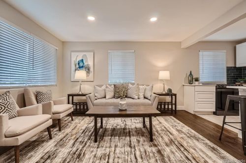 3915 Zuni St, Denver, CO 80211-2144