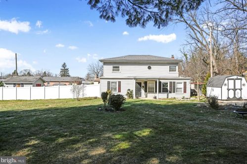 208 47th St, Harrisburg, PA 17111-2721