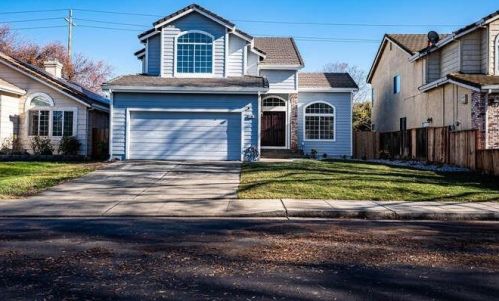 260 Camelot Dr, Tracy, CA 95376-1456