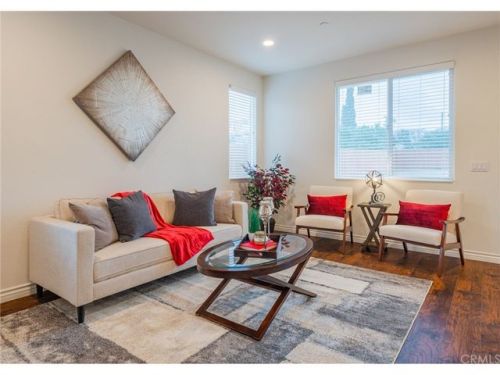 1212 Beryl Ave, Mountain Home Village, CA 92359-1202