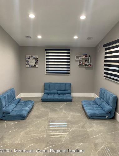 612 Deal Rd, Tinton Falls NJ  07712-3623 exterior