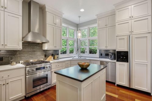 2165 Charlton Rd, Saint Paul MN  55118-4738 exterior