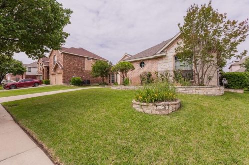 9 Pinedale Ct, Midlothian, TX 76063-5583