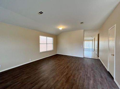 8512 Cactus Patch Way, Fort Worth TX  76131-5393 exterior