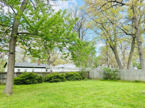 112 Laurel Rd, Kankakee, IL 60901-7573