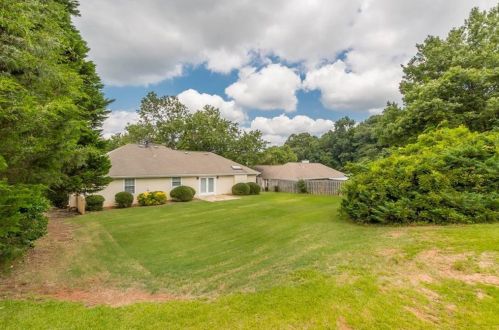 3150 Rose Gln, Conyers GA  30094-3871 exterior