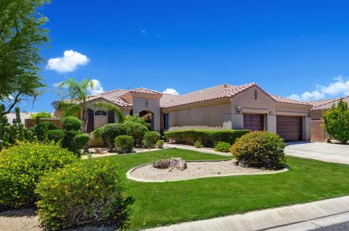83923 Collection Dr, Indio, CA 92203-2803