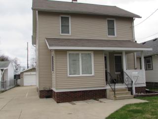 1654 Bond St, Toledo OH  43605-3706 exterior