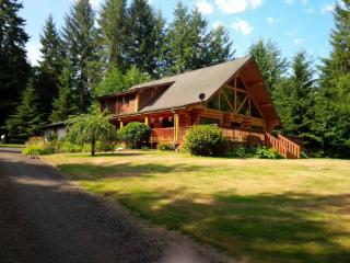 390 Spruce Creek Rd, Longview, WA 98632-9726