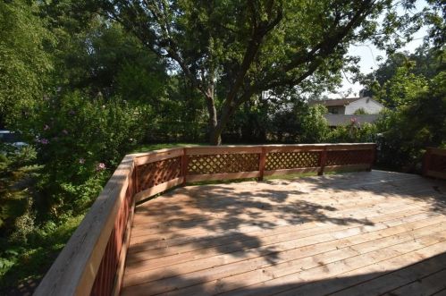 2074 Galbraith Rd, Cincinnati OH  45215-5634 exterior