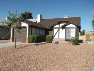 954 Clipper Dr, Henderson NV  89015-5650 exterior