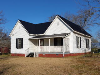 53 Wood St, Commerce, GA 30529-2048