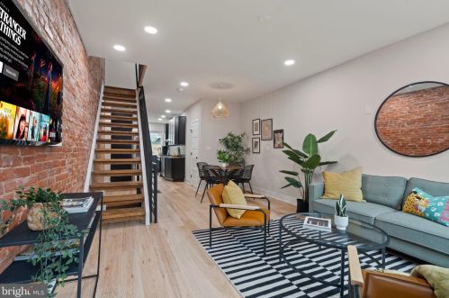 1110 Mercy St, Philadelphia PA  19148-5520 exterior