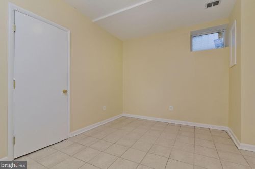 12817 Jingle Ln, Silver Spring MD 20906-3736 exterior