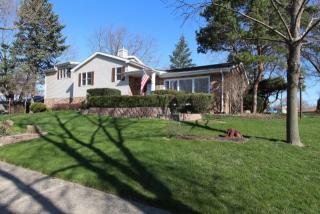 420 Foster Ave, Keeneyville, IL 60172-3029