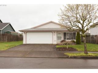 3105 26th St, Damascus, OR 97080