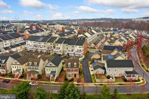 8810 Gunston St, Fulton MD  20759-2308 exterior