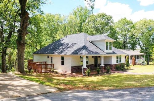 145 Westbrook St, Buford, GA 30518-3423