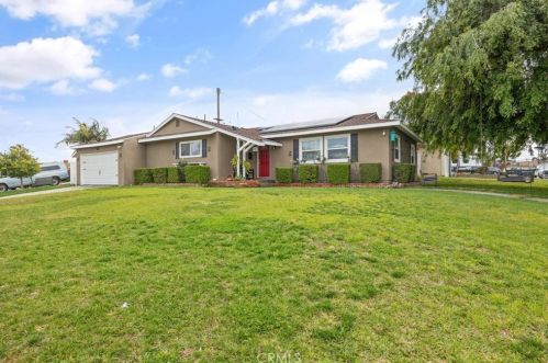 10942 Archway Dr, Whittier, CA 90604-2015