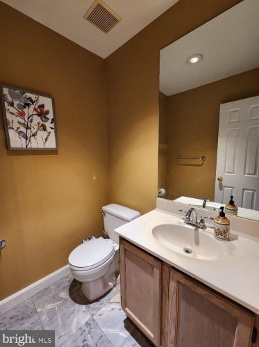 13229 Osterport Dr, Silver Spring MD  20906-5912 exterior