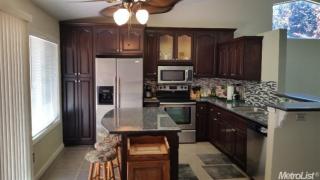 1230 Mine St, Stockton, CA 95206-5535
