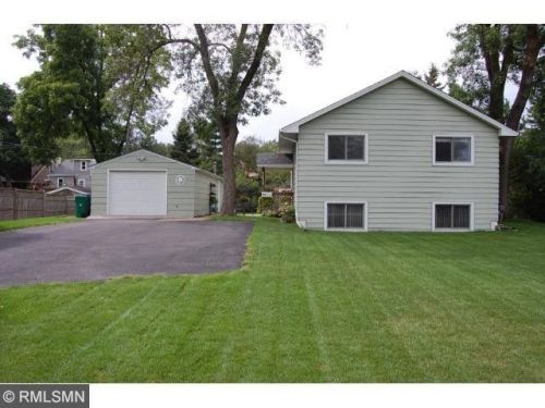 3535 Welcome Ave, Minneapolis, MN 55422-2635