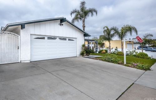4122 Addington Dr, Anaheim CA  92807-2801 exterior