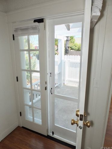 502 Claudina St, Anaheim CA  92805-2701 exterior