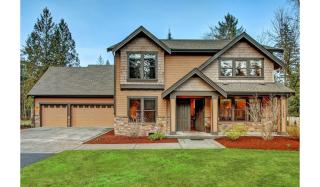 32906 115th St, Bellevue, WA 98027-8720