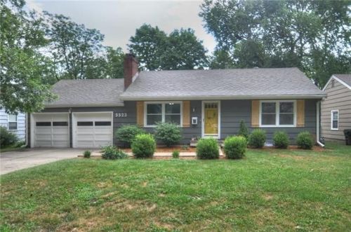 5523 Beverly Ave, Shawnee Mission, KS 66202-2532