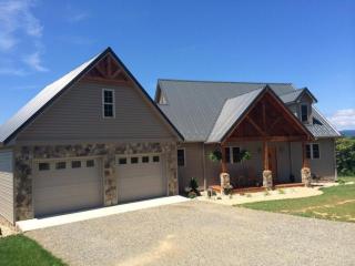 205 Dilly Valley Ln, Charity, VA 24088-3381